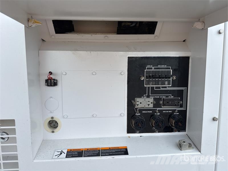 MultiQuip DCA70SSJU Generadores diesel