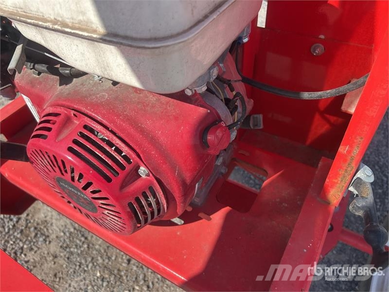 MultiQuip MC12PH Portable Concrete Mixer Бетоно/варо бъркачки
