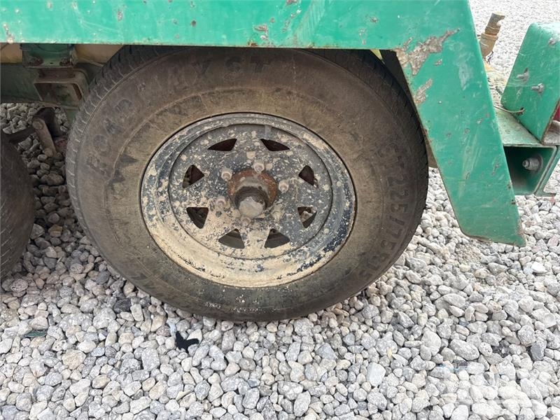 MultiQuip Pressure Washer 低圧洗浄器