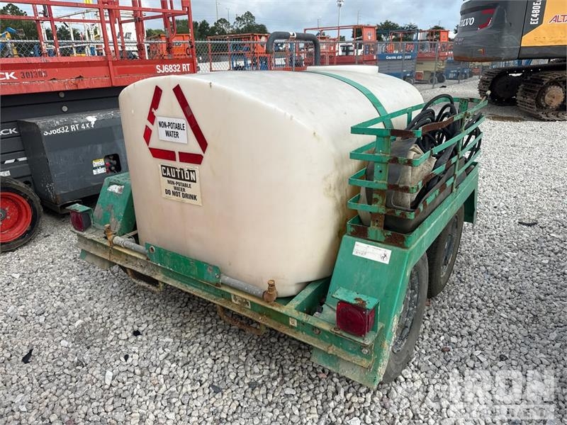 MultiQuip Pressure Washer 低圧洗浄器