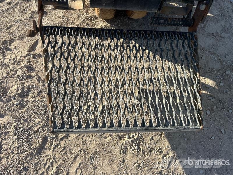 MultiQuip WBH-16F Concrete accessories