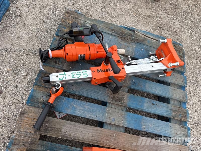 Mustang Electric 110V Core Drill (Unused) - Fits Z1Z-CF03- Andere Bohrgeräte