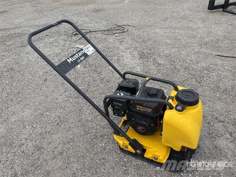 Mustang LF-88D 20 in Plate Compactor Attachment (Unused) Plate compactors