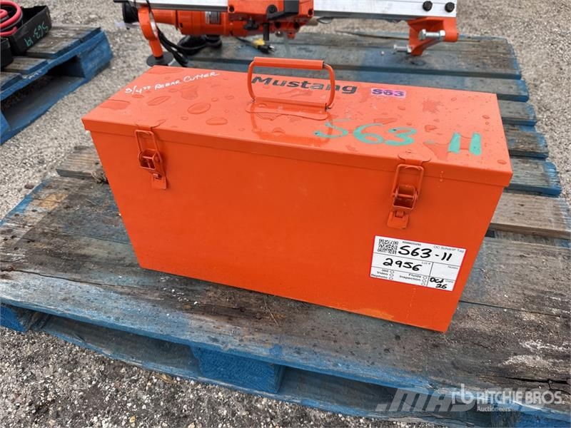 Mustang RC20 3/4 in Rebar Cutter (Unused) Outros Florestal