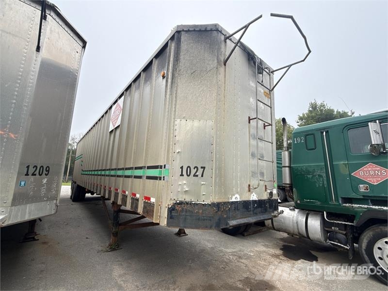  Nabors 45 ft x 96 in T/A Chip Trailer مقطورات لتقل ألواح الخشب