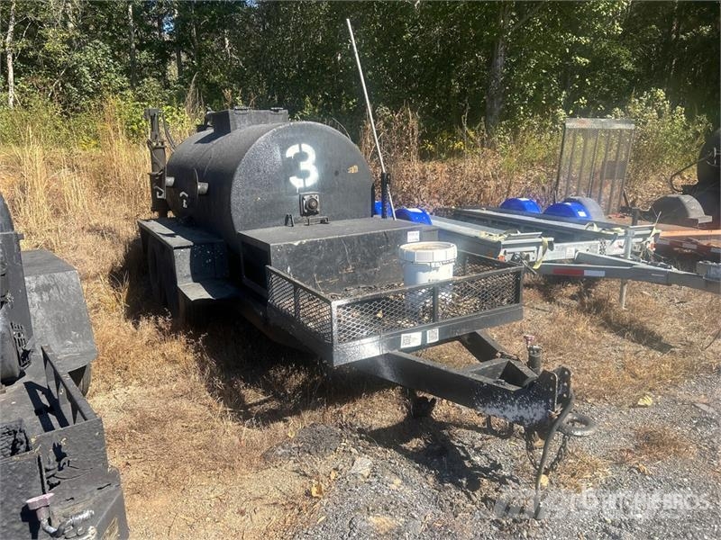 Neal Manufacturing LLC Towable asphalt trailer ملحقات ماكينات الأسفلت