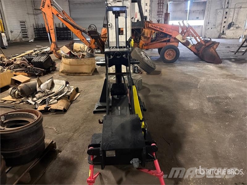 Neks Electric 5th Wheel Tow Attachment Ostale kargo komponente