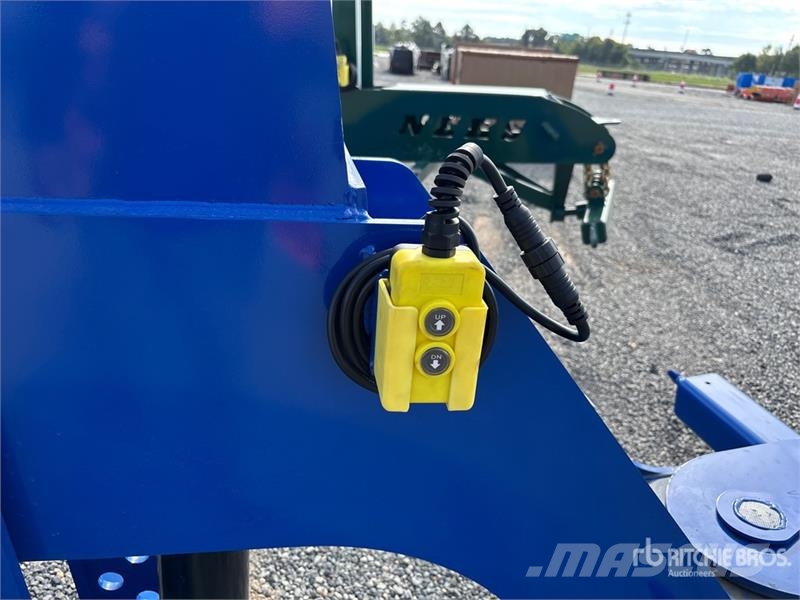 Neks Electric Fifth Wheel Wrecker Attachment (Unus Transport – ostalo