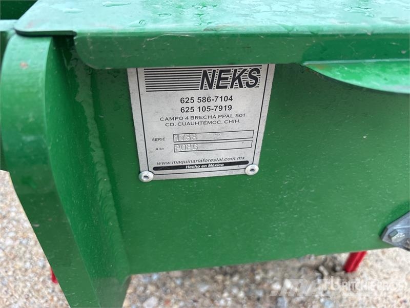 Neks Fifth Wheel Wrecker Attachment (Unused) Transport – ostalo