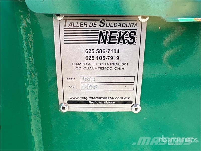 Neks Fifth Wheel Wrecker Attachment (Unused) Other components