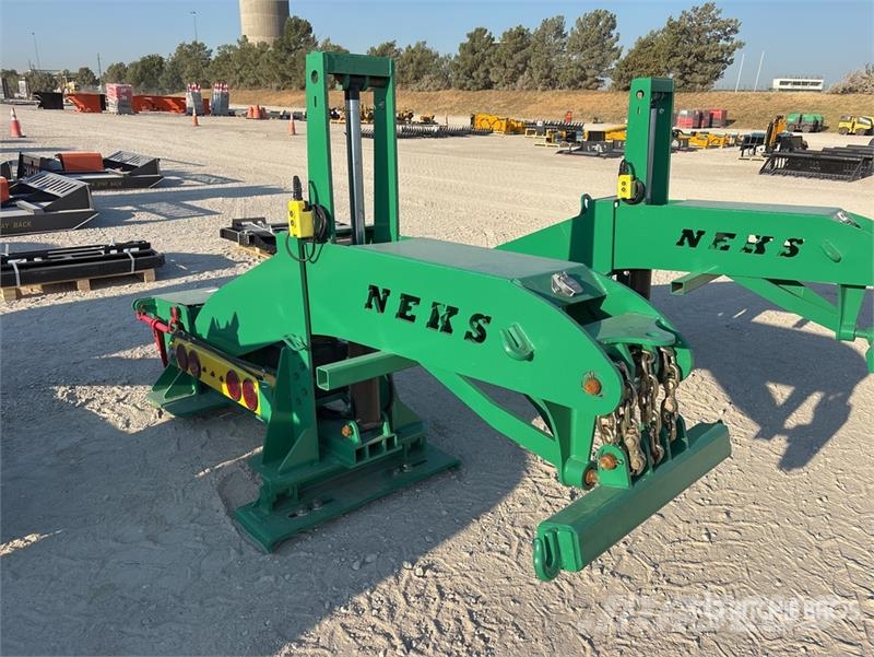 Neks Fifth Wheel Wrecker Attachment (Unused) Ostale kargo komponente