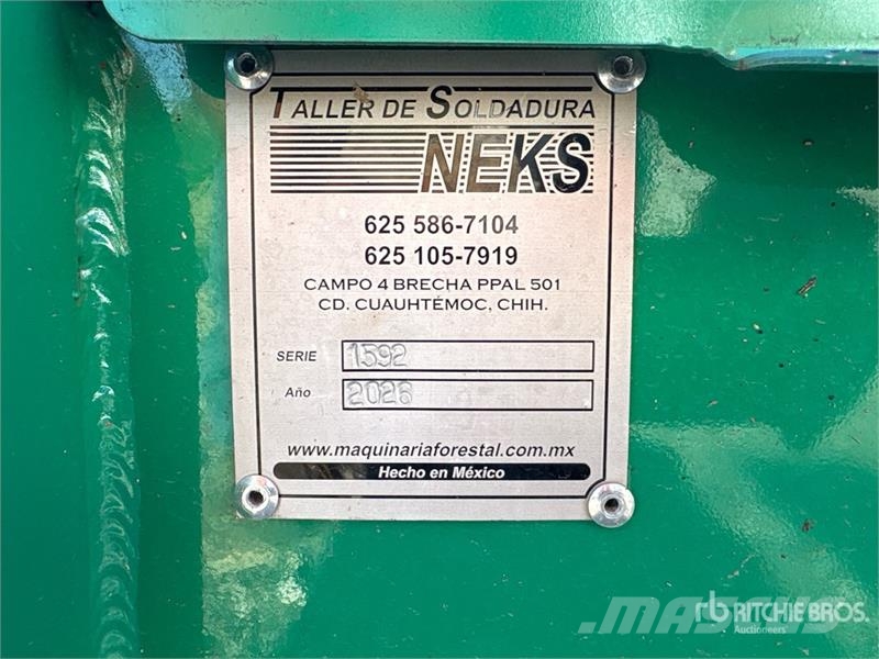 Neks Fifth Wheel Wrecker Attachment (Unused) Other components