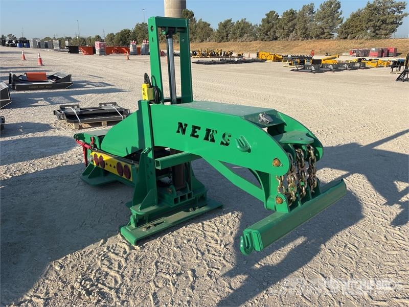 Neks Fifth Wheel Wrecker Attachment (Unused) Ostale kargo komponente