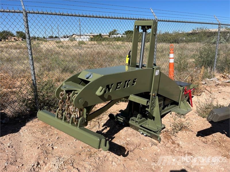 Neks Hydraulic Fifth Wheel Wrecker Attachment Транспорт - Інші