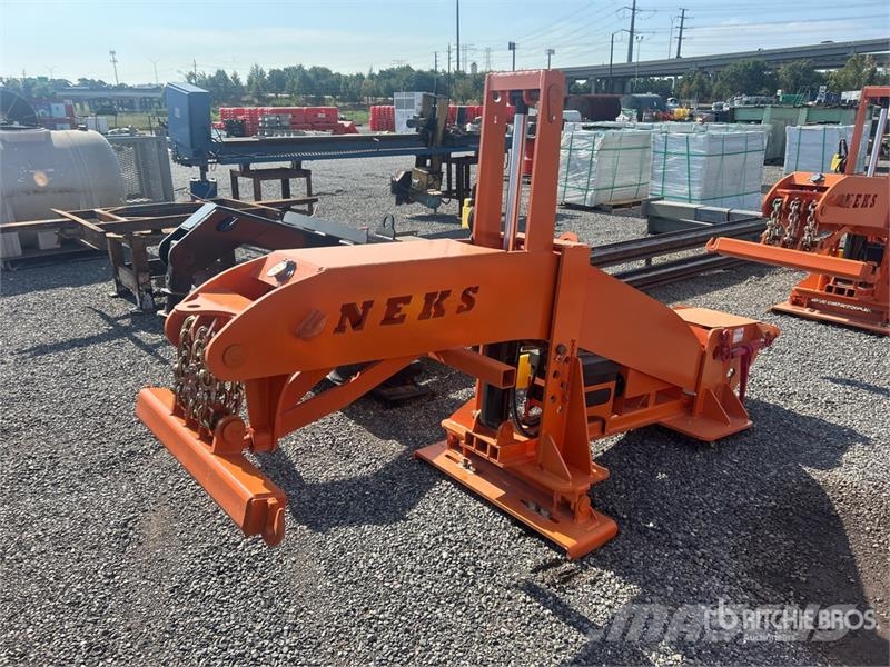 Neks Hydraulic Fifth Wheel Wrecker Attachment (Unu 其他組件