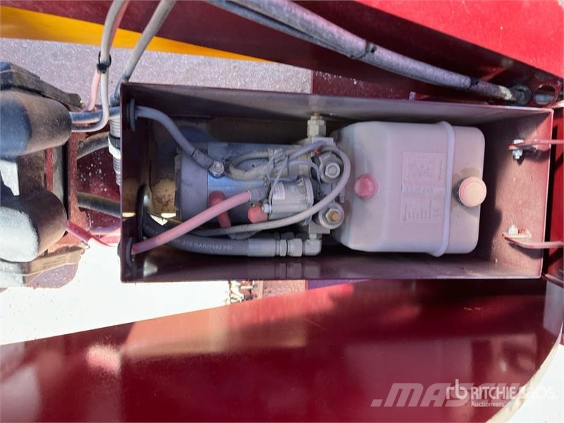 Neks Hydraulic Fifth Wheel Wrecker Attachment Транспорт - Інші