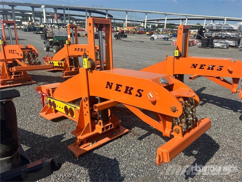 Neks Hydraulic Fifth Wheel Wrecker Attachment (Unu 其他組件