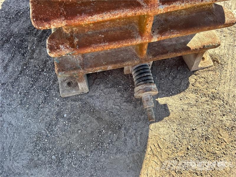  New England 16X32 Jaw Crusher جراشات