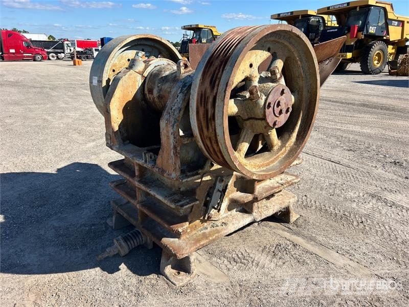  New England 16X32 Jaw Crusher جراشات