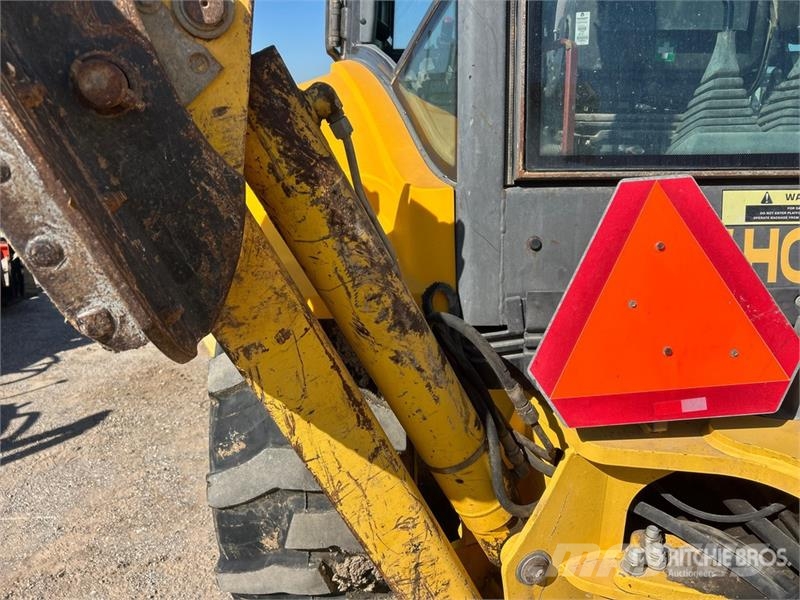 New Holland LB75B Ekskavatori-iekrāvēji