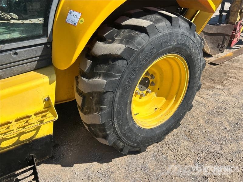 New Holland LB75B Ekskavatori-iekrāvēji