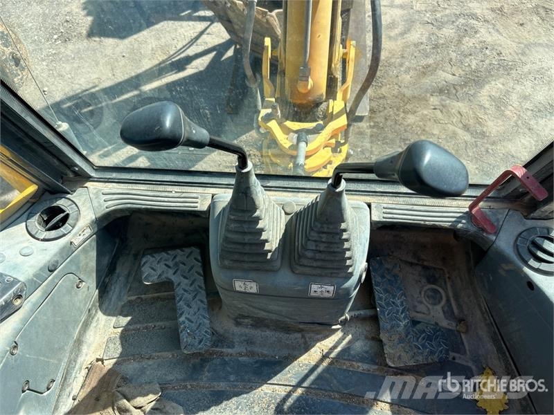 New Holland LB75B Ekskavatori-iekrāvēji