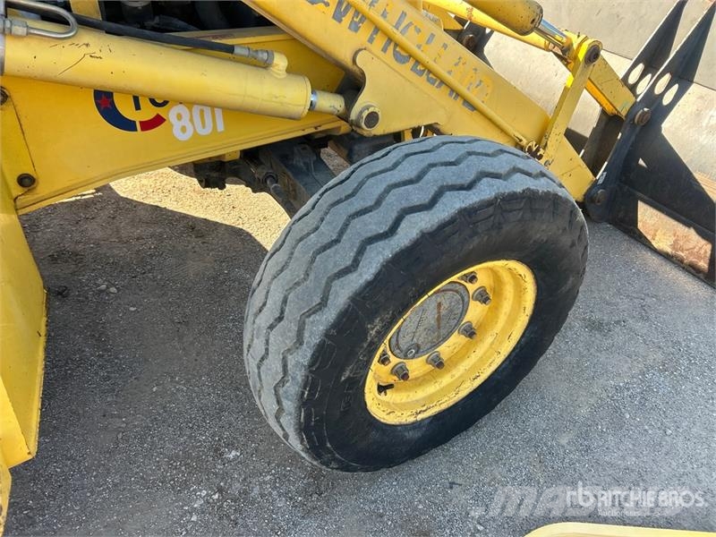 New Holland LB75B Ekskavatori-iekrāvēji