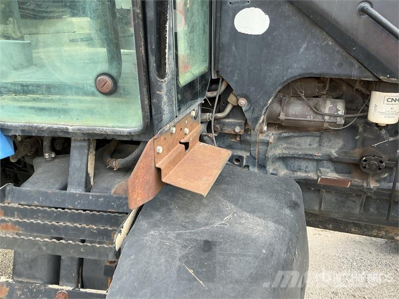 New Holland TM140 4WD Tractor Trattori