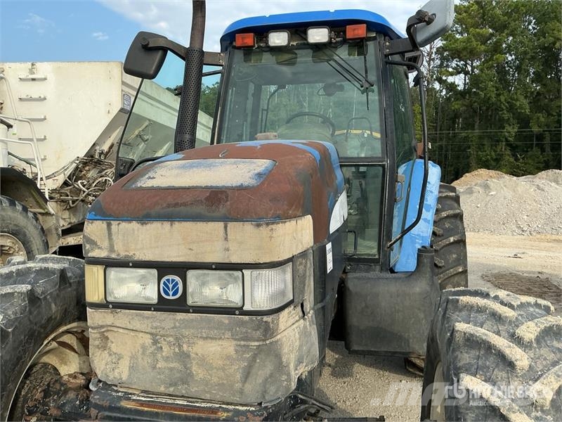New Holland TM140 4WD Tractor Trattori