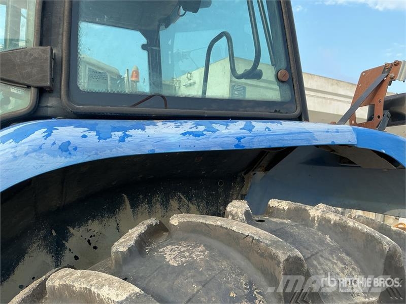 New Holland TM140 4WD Tractor Trattori