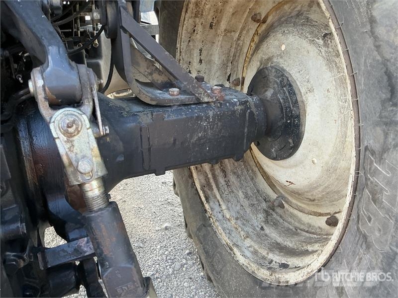 New Holland TM140 4WD Tractor Trattori