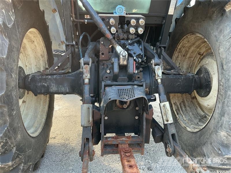 New Holland TM140 4WD Tractor Trattori