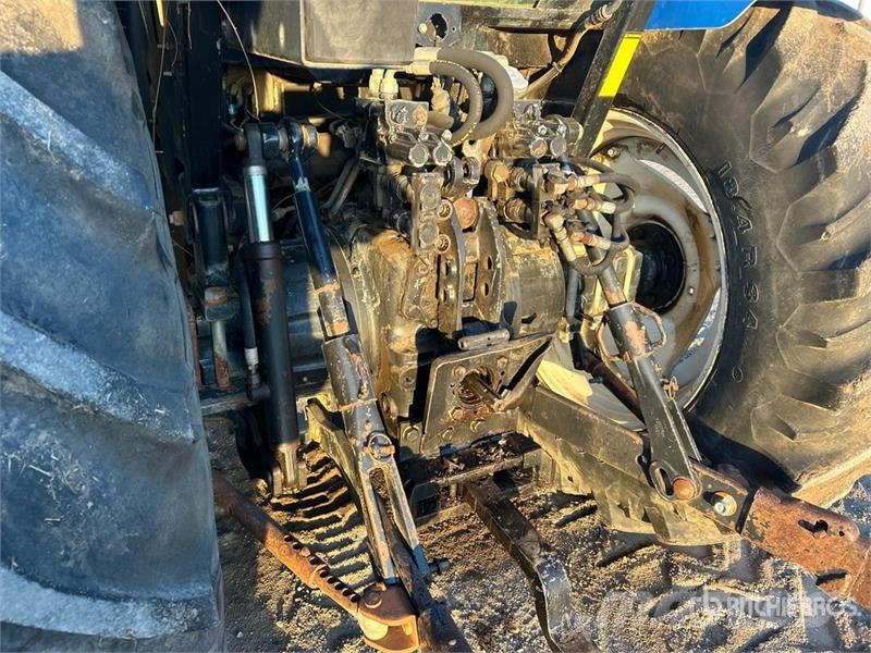 New Holland TS100 Traktorer