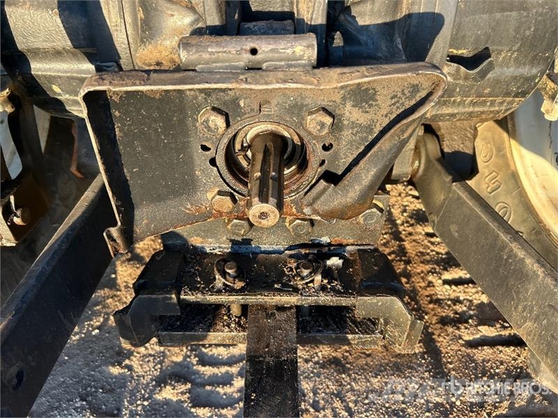 New Holland TS100 Traktorer