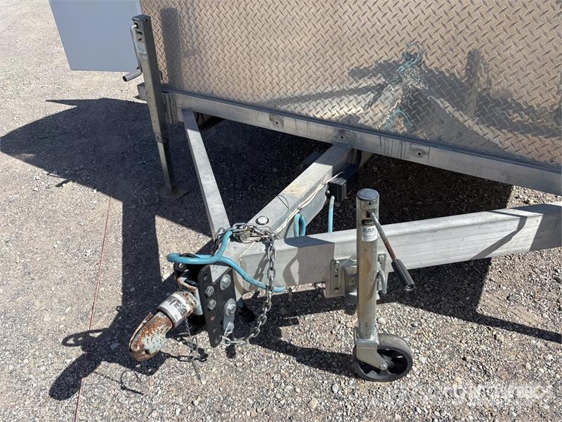 Newport Fabricating 10 ft T/A Utility Trailer 기타 트레일러