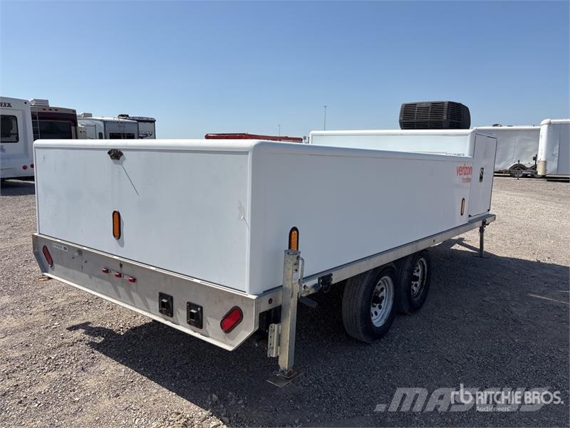 Newport Fabricating 10 ft T/A Utility Trailer 기타 트레일러