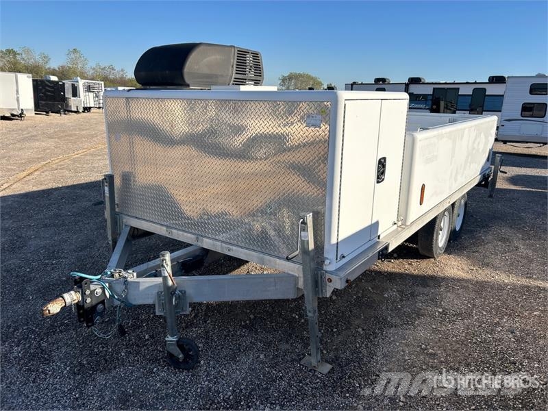 Newport Fabricating 10 ft T/A Utility Trailer Otros remolques