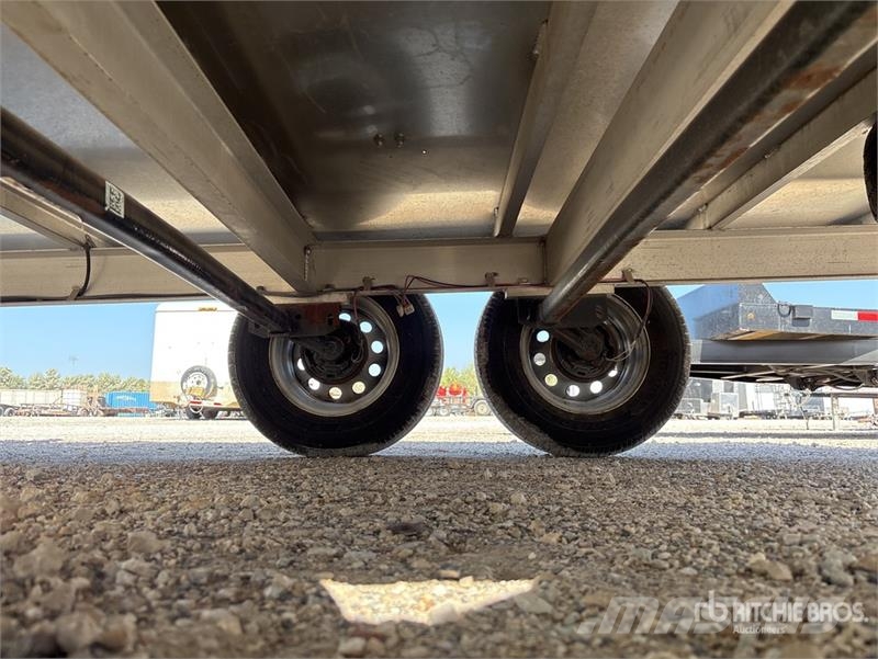Newport Fabricating 10 ft T/A Utility Trailer 기타 트레일러