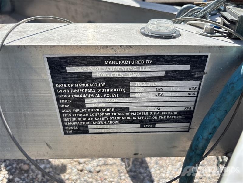 Newport Fabricating 10 ft T/A Utility Trailer 기타 트레일러