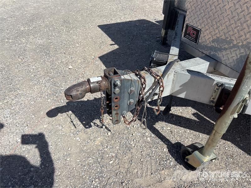  Newport Fabrication VEZ-1.8 10 ft T/A Enclosed Tra Прицепы-фургоны