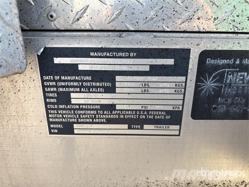  Newport Fabrication VEZ-1.8 10 ft T/A Enclosed Tra Прицепы-фургоны
