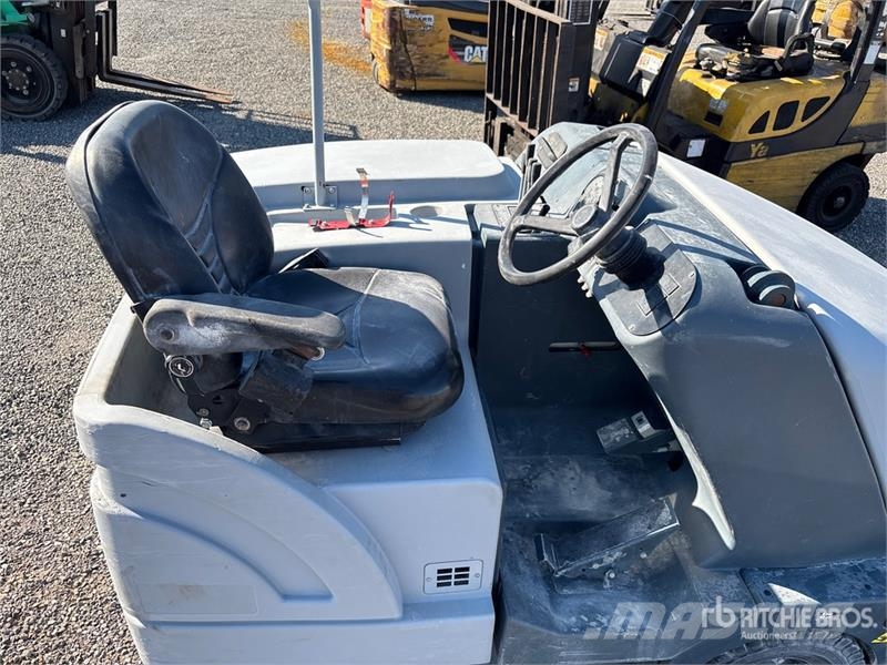 Nilfisk Proterra 5130 Ride-On Floor Scrubber 기타 트레일러