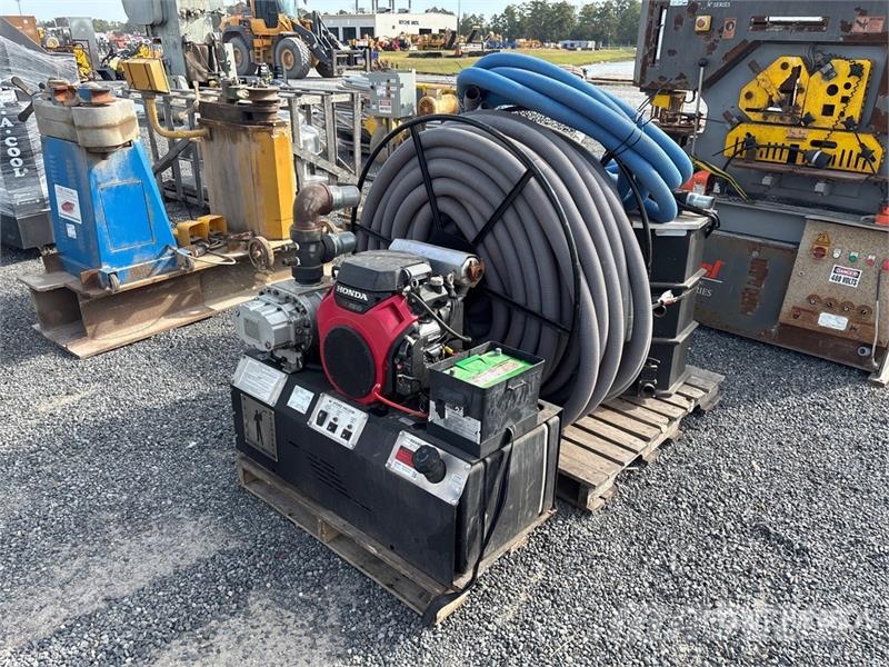 Nilfisk RGV40H12 Hydro Vacuum System Kútfúrók