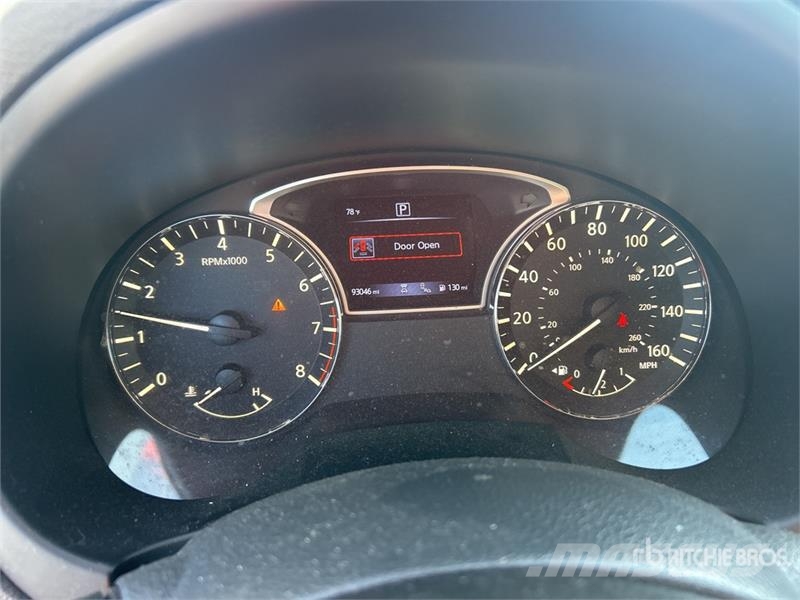 Nissan Altima SL Automobile PKWs