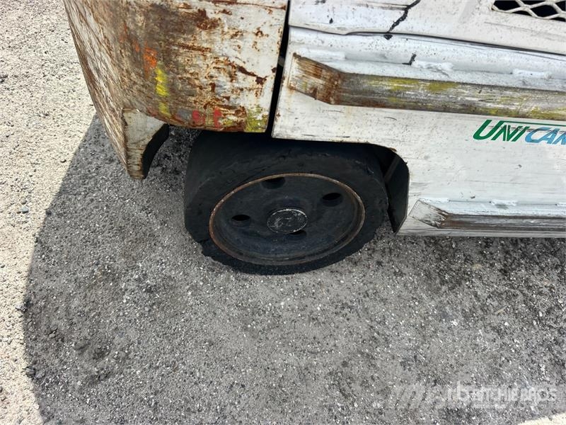 Nissan CF40LP Montacargas - otros