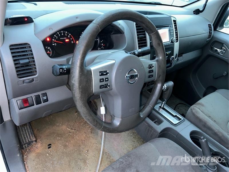 Nissan Frontier 4x2 Extended Cab Pickup 其他