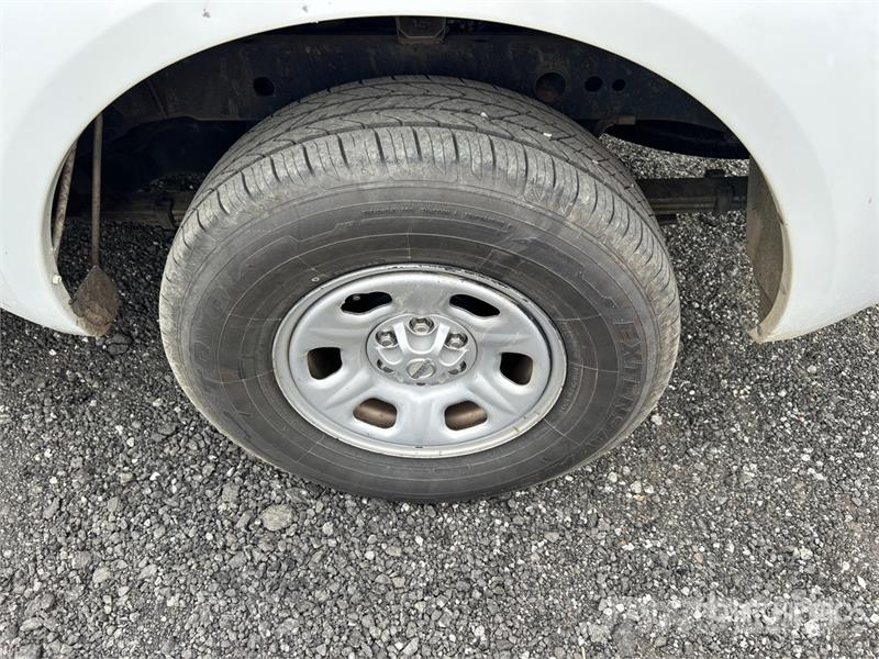 Nissan Frontier 4x2 Extended Cab Pickup Άλλα Vans