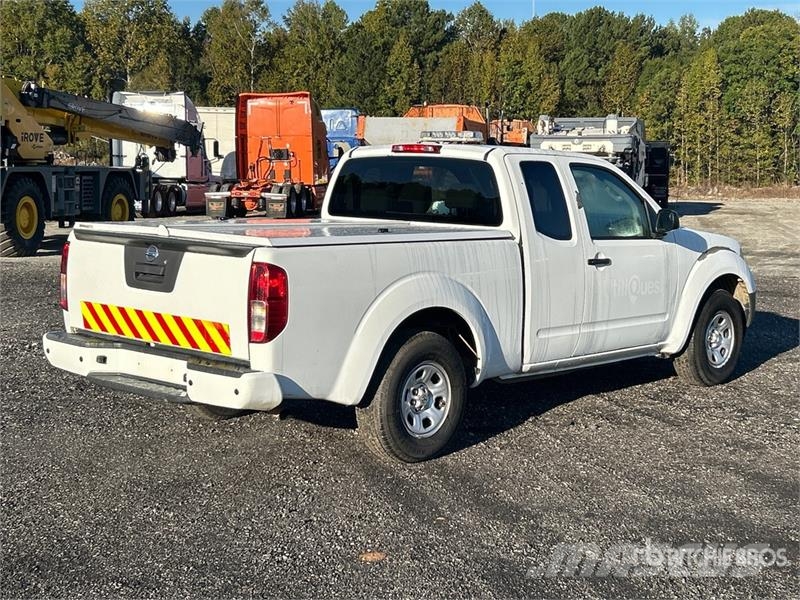 Nissan Frontier 4x2 Extended Cab Pickup Άλλα Vans