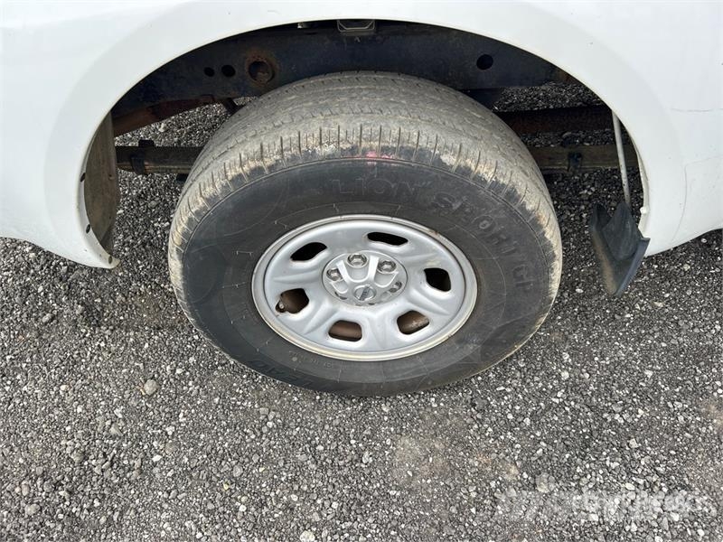 Nissan Frontier 4x2 Extended Cab Pickup Άλλα Vans