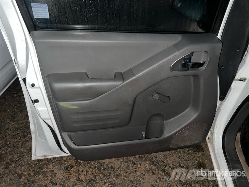 Nissan Frontier 4x2 Extended Cab Pickup Други